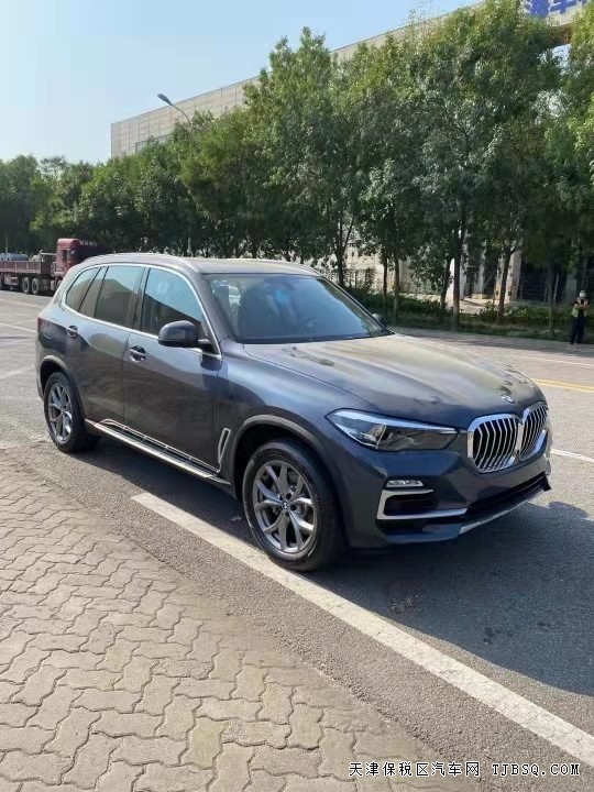 21款宝马X5  3.0T  进口现车 亲情价74万
