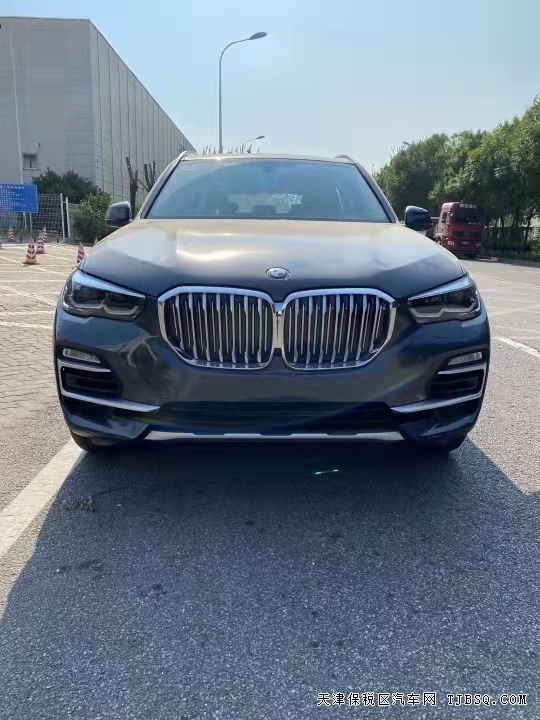 21款宝马X5  3.0T  进口现车 亲情价74万