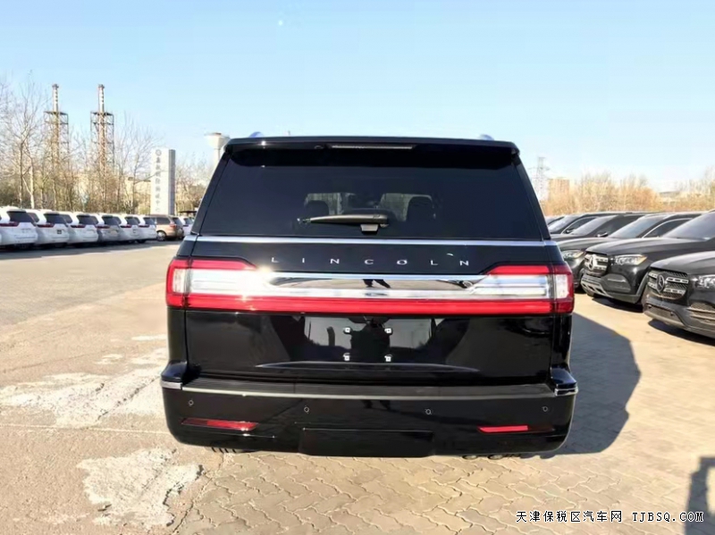 20款林肯领航员3.5T 四驱长轴  津港现车优惠多多