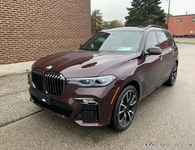 宝马X7  3.0T M运动  港口现车亲情价