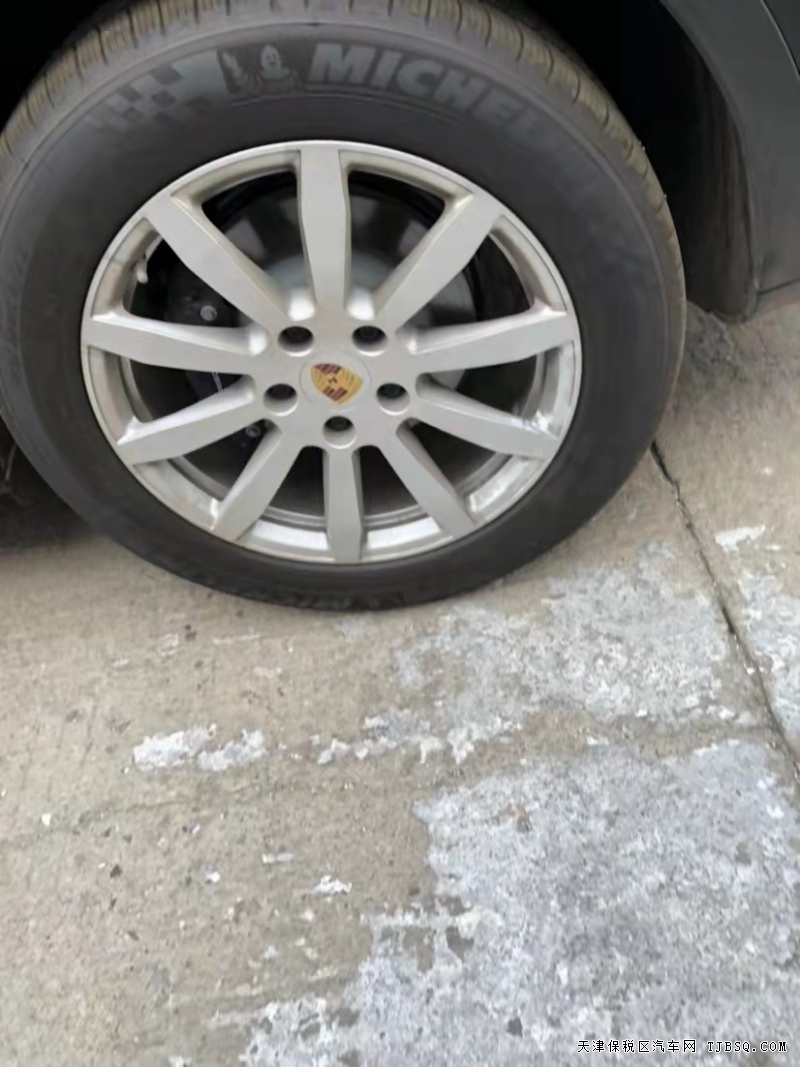 2021款保时捷卡宴  年底钜惠送豪礼