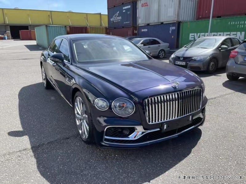 21款宾利飞驰 4.0T 五座   天津港酬宾特惠