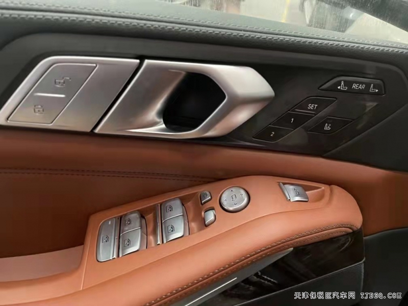 林肯领航员  3.5T 四驱 长轴  豪华内饰最低价格