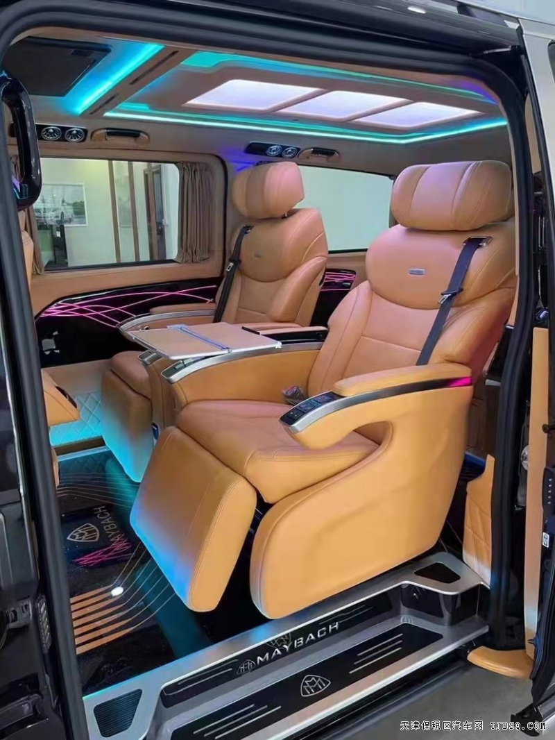 微信图片_20211206143844.jpg 2021款 奔驰威霆 升级定制版商务车