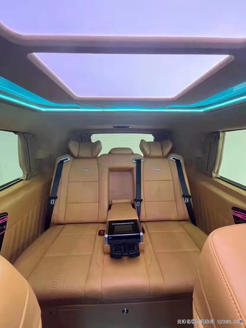 微信图片_20211206143848.jpg 2021款 奔驰威霆 升级定制版商务车