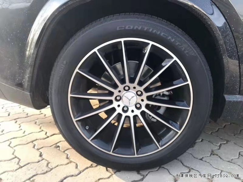 21款 奔驰GLE53  天津港最新报价行情