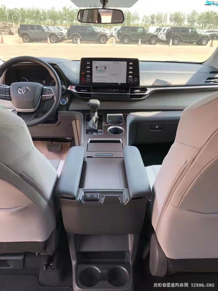 ️ 2021款进口丰田塞纳  惊爆价40万秒杀 欲购从速