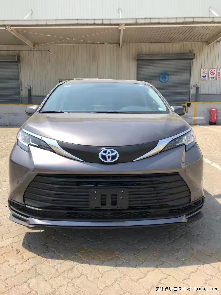 ️ 2021款进口丰田塞纳  惊爆价40万秒杀 欲购从速