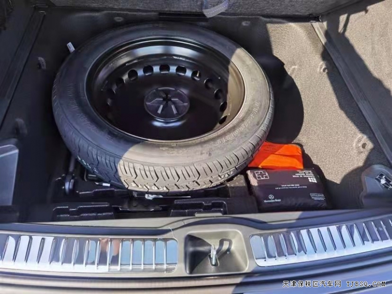 微信图片_20211209131251.jpg 21款奔驰GLE350 港口今日最新优惠77万售