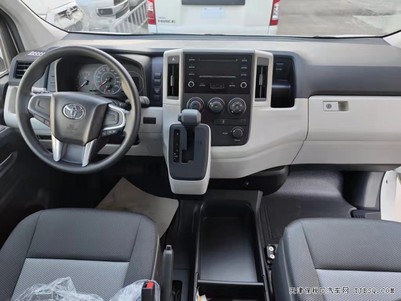 21款丰田海狮9座版商务车  港口现车大放价