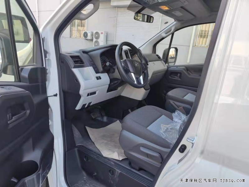 21款丰田海狮9座版商务车  港口现车大放价