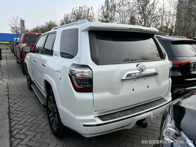 21款丰田超霸  4.0 LTD  年底让利优惠多