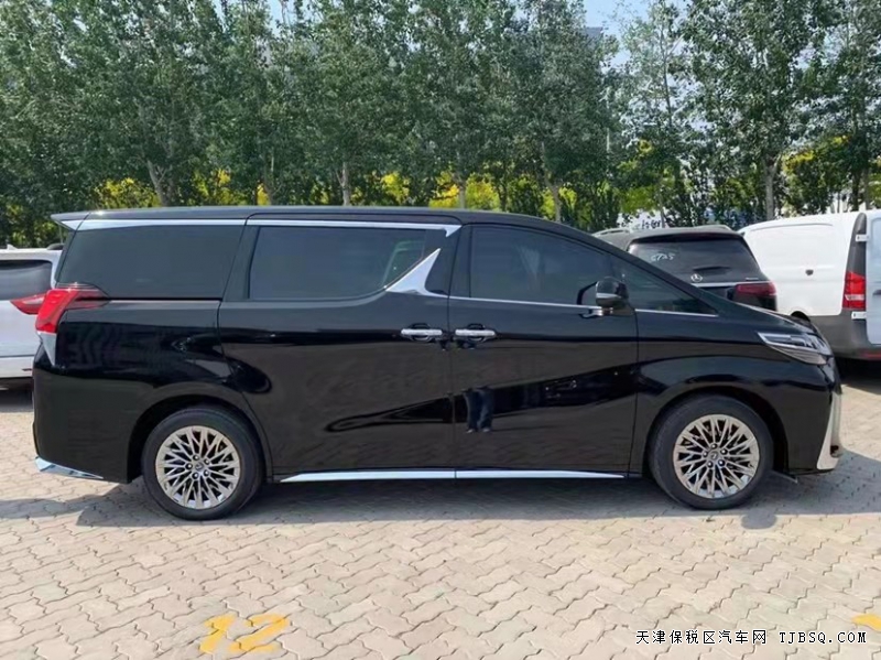 20款雷克萨斯LM350 七座 国六现车价格