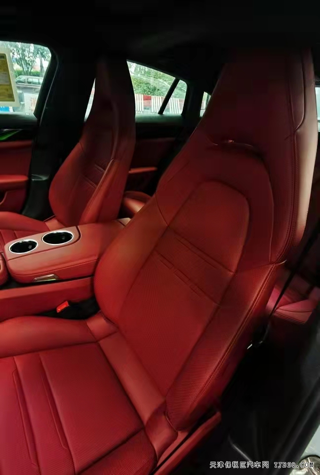 20款保时捷帕拉梅拉 现车港口钜惠酬宾