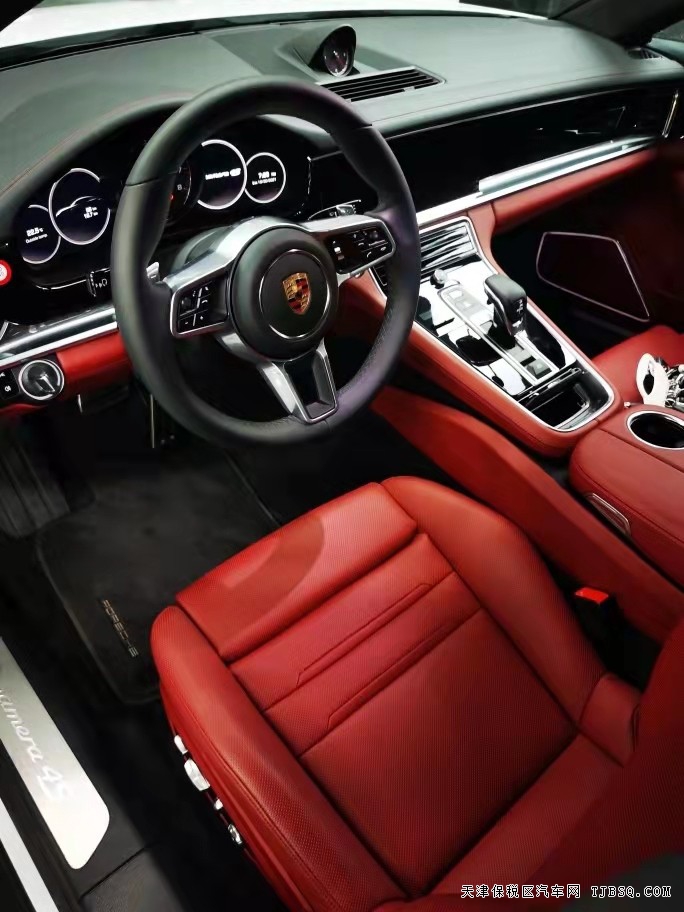 20款保时捷帕拉梅拉 现车港口钜惠酬宾