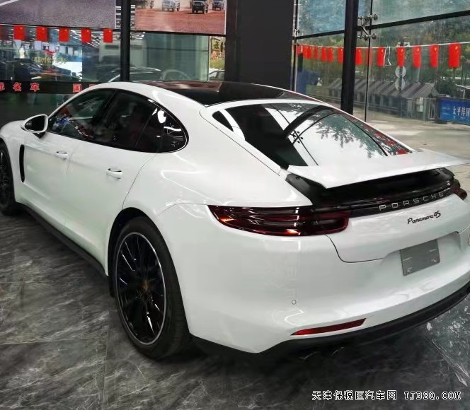 20款保时捷帕拉梅拉 现车港口钜惠酬宾