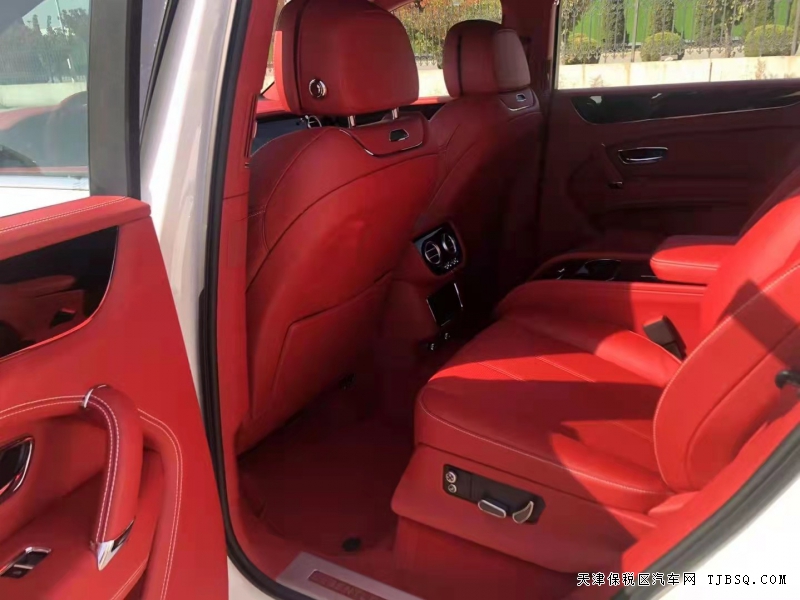 20款宾利添越  年底限时抢购钜惠