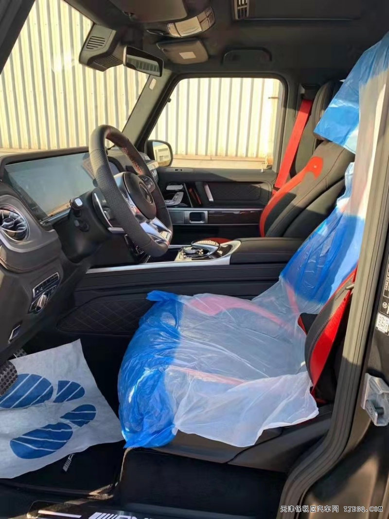 微信图片_20211216155438.jpg 21款 奔驰G63 霸气动感 年终裸利特惠