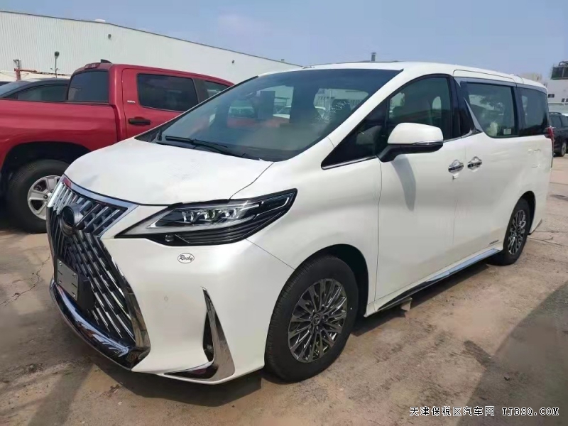 21款雷克萨斯LM300七座 台湾版 年底内部价抢购