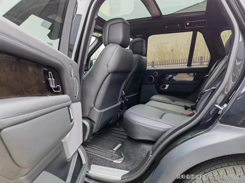 2021款 加版路虎揽胜行政 年底直降钜惠