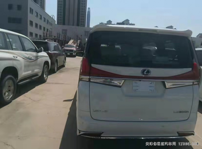 新款雷克萨斯LM300 港口现车四座七座均有货155万起