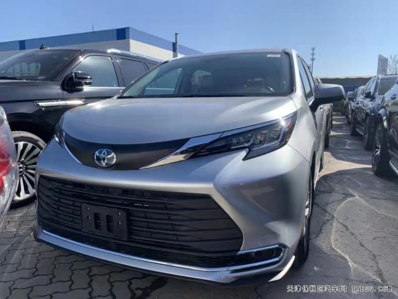 21款丰田塞纳2.5两驱真皮版  批发价42万酬宾