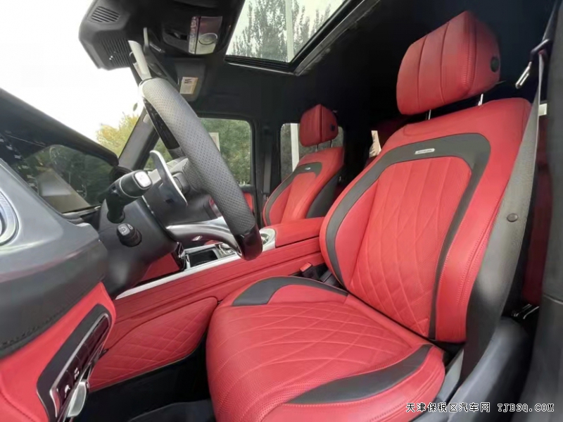 微信图片_20211222160333.jpg 加版奔驰G63 少见磨砂橄榄绿外观 豪华精致