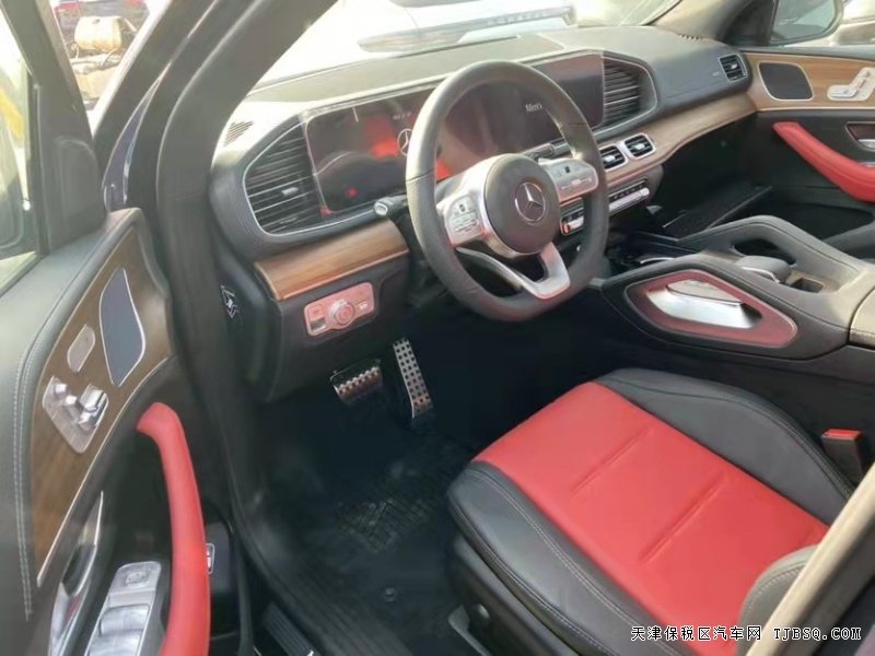 微信图片_20211223105714.jpg 21款奔驰GLE450 墨版现车 特价限时抢购