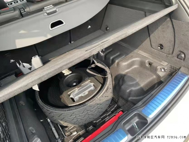 微信图片_20211223133849.jpg 平行进口21款奔驰GLE53 现车特惠