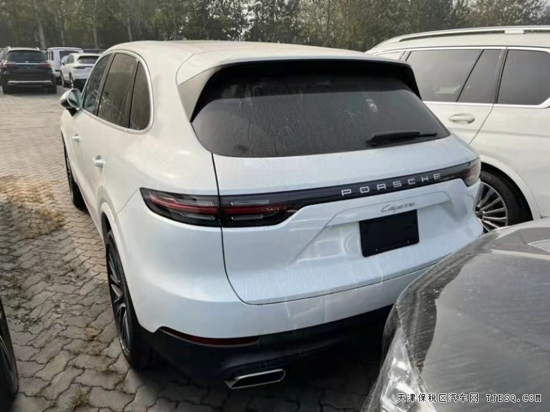 21款保时捷卡宴  国六现车 店内有礼购