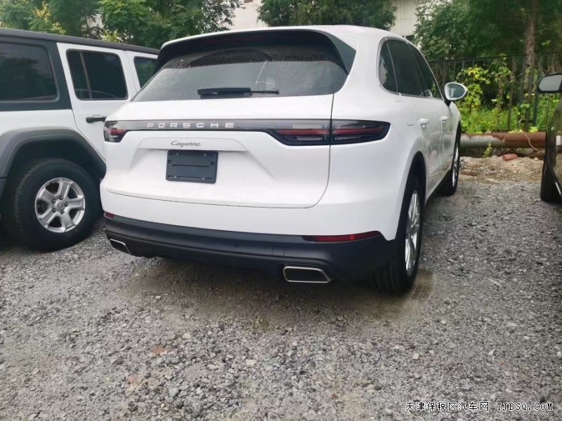 21款保时捷卡宴 3.0T汽油版  内部价钜惠95万秒