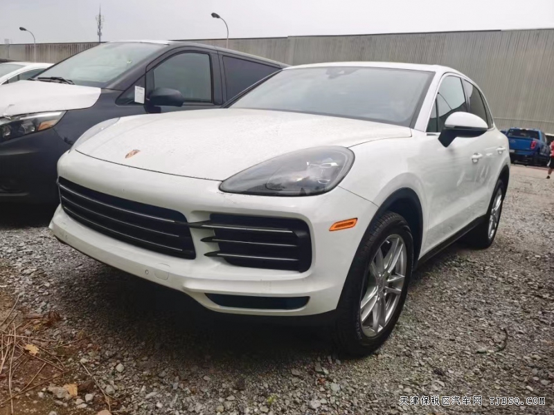 21款保时捷卡宴 3.0T汽油版  内部价钜惠95万秒