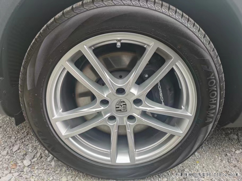 21款保时捷卡宴 3.0T汽油版  内部价钜惠95万秒