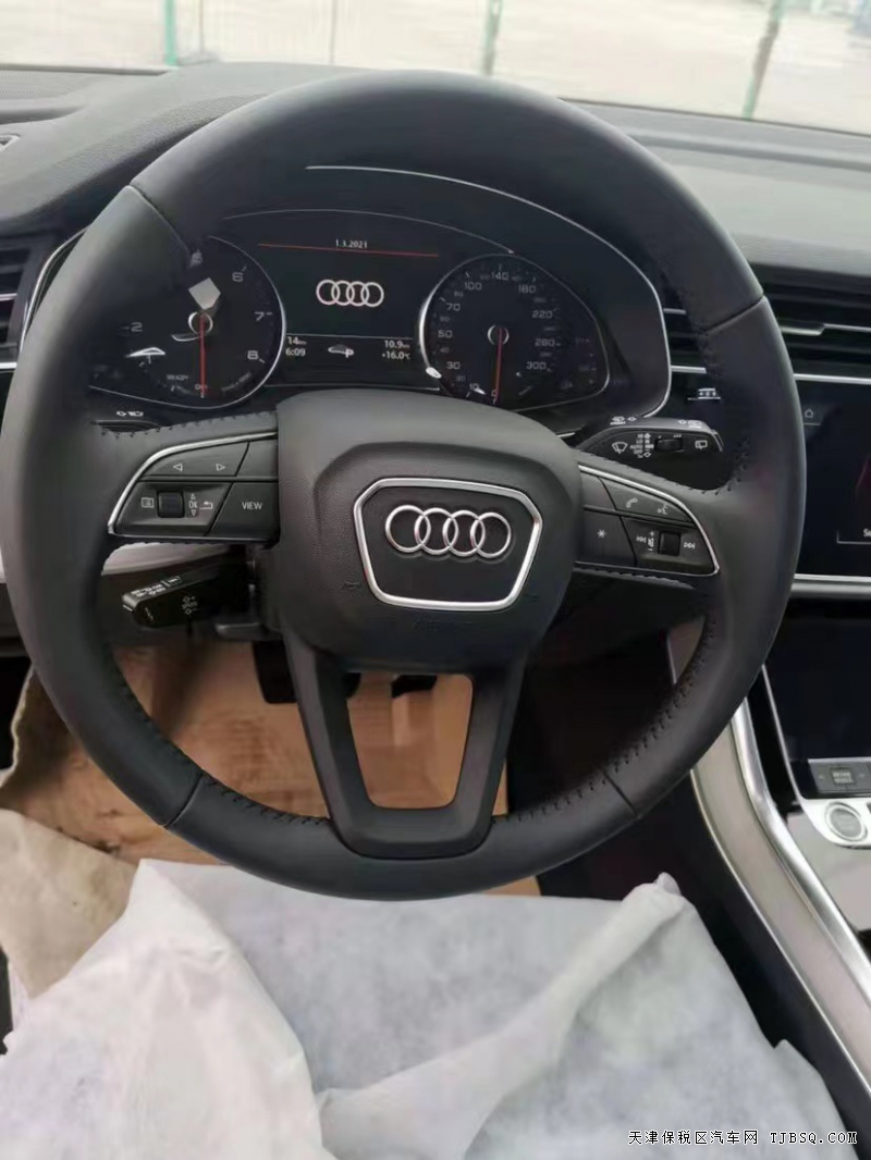 微信图片_20211227105643.jpg 2021款 奥迪Q7欧版 现车特价55.7万