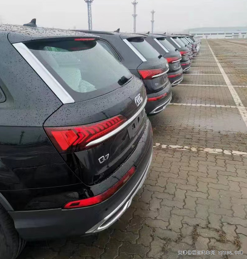 微信图片_20211227105734.png 2021款 奥迪Q7欧版 现车特价55.7万