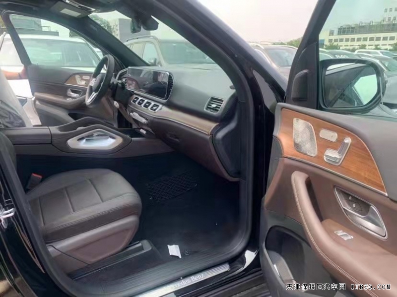 微信图片_20211228110129.jpg 21款 美规奔驰GLE350 现车清仓大甩72万