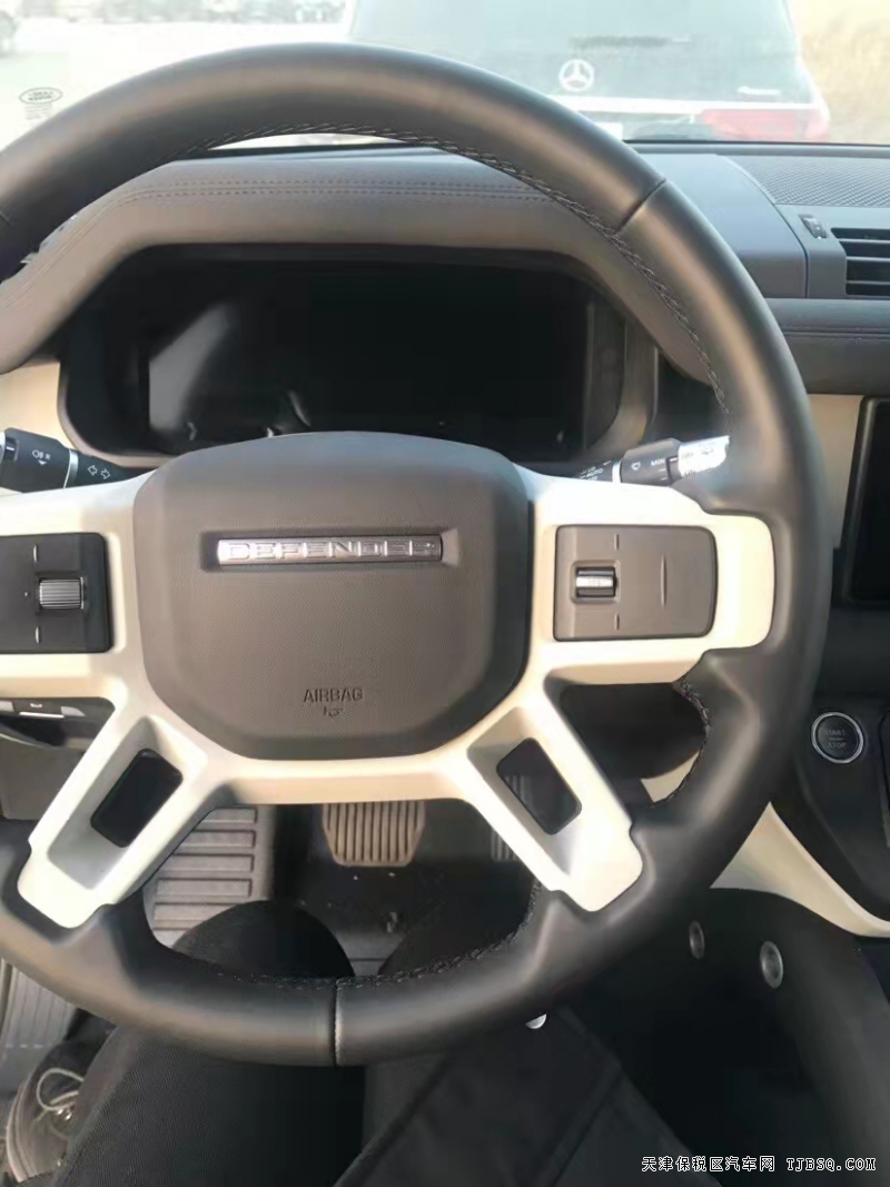 微信图片_202112291535034 21款欧规卫士110 四门2.0TP300 S天津港独一份76万