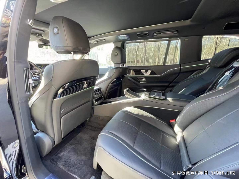 21款奔驰迈巴赫GLS600 顶配现车保税区直营特惠320万