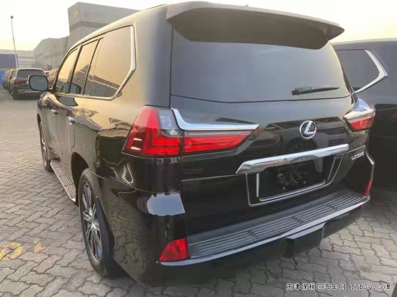 20款 雷克萨斯570 5.7  V8   劲爆价  186万