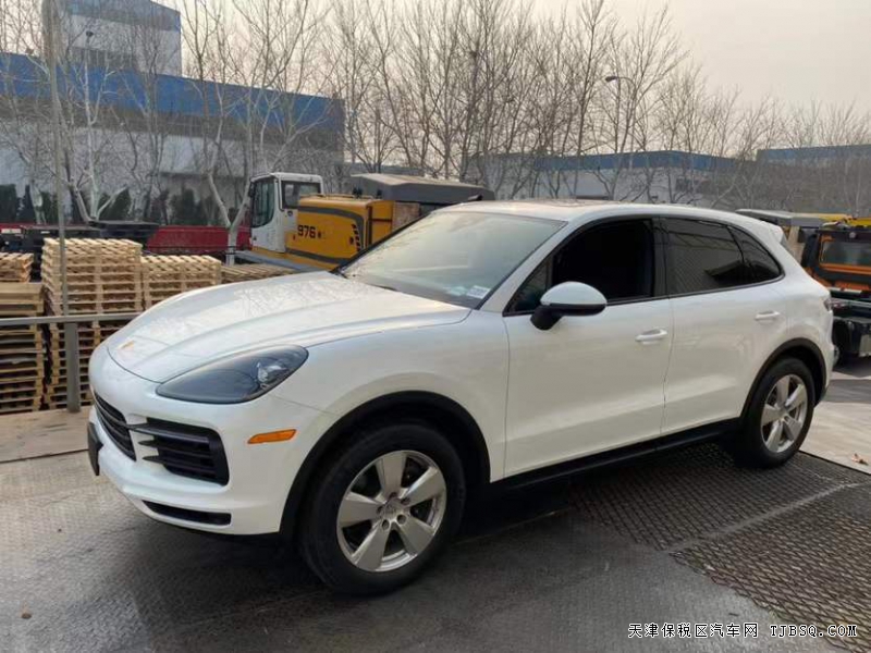 21款保时捷卡宴3.0T 全景天窗19轮港口最低价91万