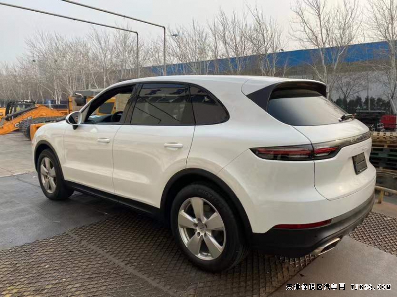 21款保时捷卡宴3.0T 全景天窗19轮港口最低价91万