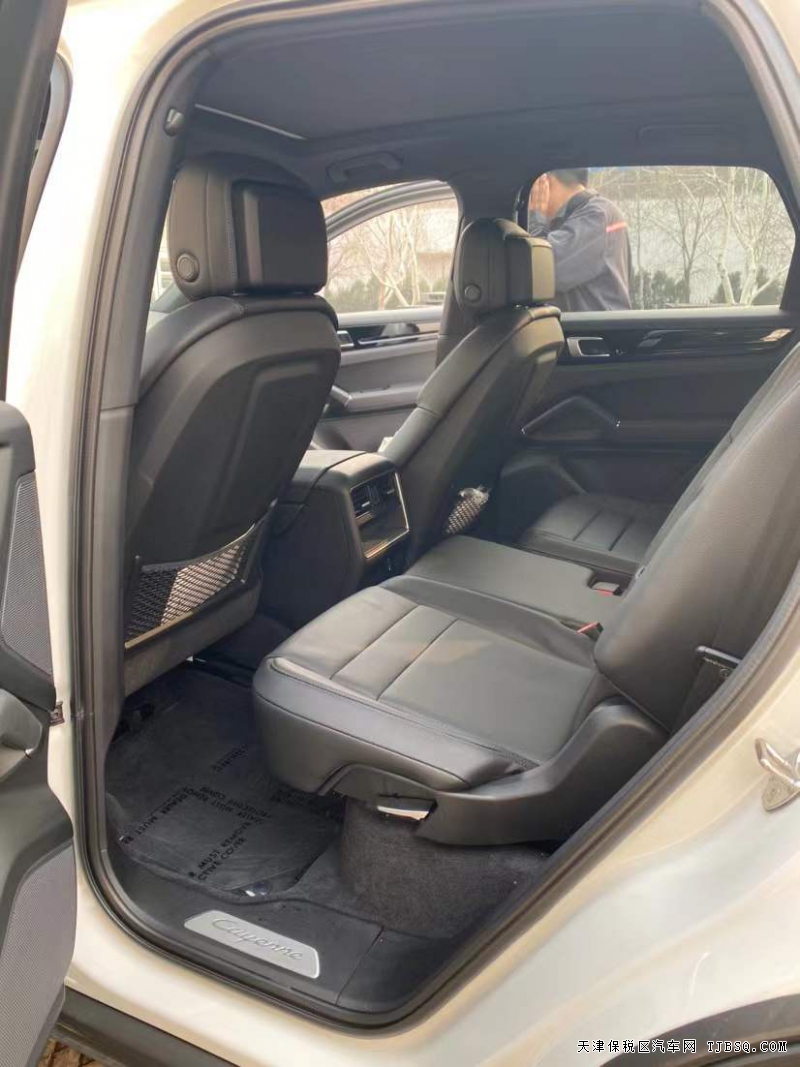 21款保时捷卡宴3.0T 全景天窗19轮港口最低价91万