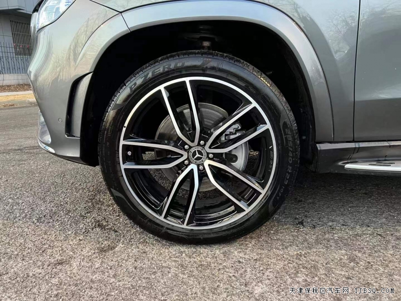 21款国六奔驰gls450加版129万