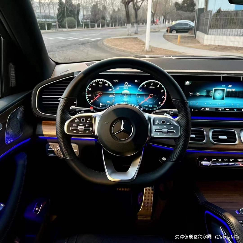 21款国六奔驰gls450加版129万