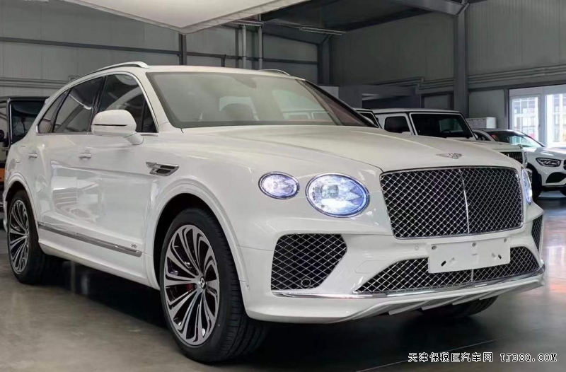 21款宾利添越v8汽油4.0五座330万