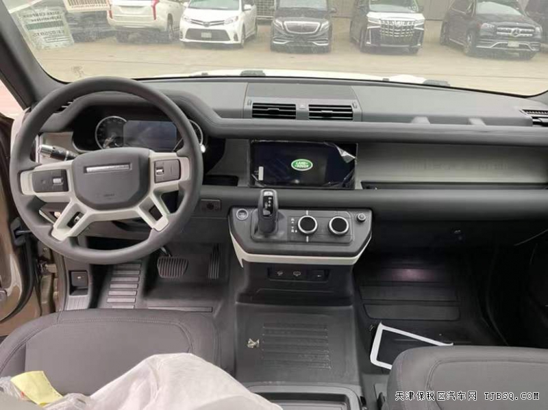 20款路虎卫士3.0T 港口现车钜惠特价86万