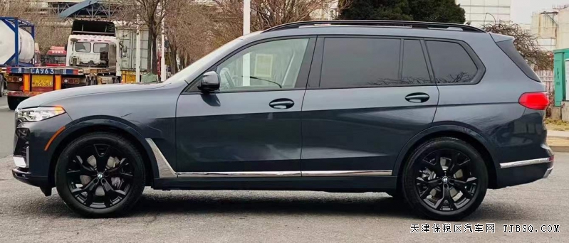 宝马x7 新年特惠 97万