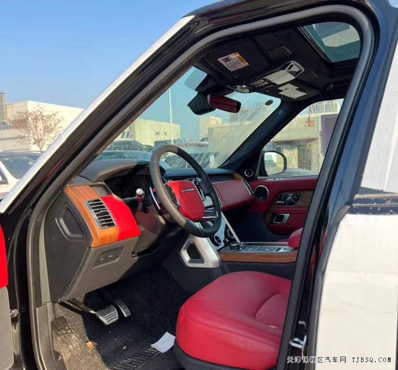 21款路虎揽胜行政 3.0T 汽油P400 年底促销160