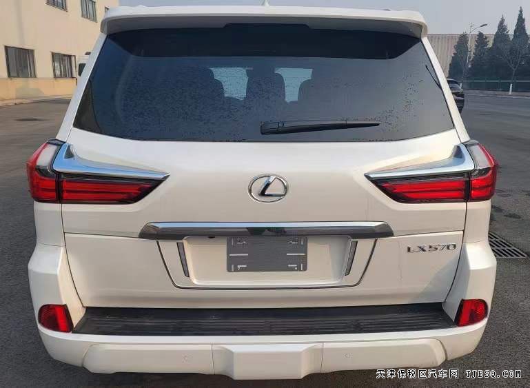 雷克萨斯LX570 21款 标准 年底仅售195 雷克萨斯LX570 21款 标准 年底仅售195