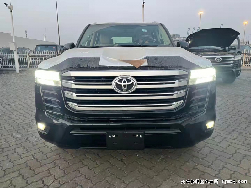 22款 丰田 酷路泽LC300 3.5TT  GXR高配 限时预定